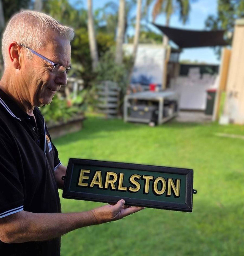 Gold Leaf House Sign